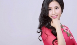 Sao mai Hồng Nhung ra bộ CD 'khủng': 6 năm để tiếng hát thêm mặn mòi